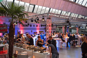 Oldtimer Galerie Toffen (Oldtimer-Händler & Spezialist)