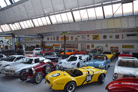 Oldtimer Galerie Toffen (Oldtimer-Händler & Spezialist)