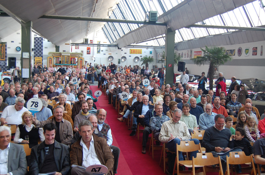 Oldtimer Galerie Toffen (Oldtimer-Händler & Spezialist)