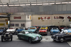 Oldtimer Galerie Toffen (Oldtimer-Händler & Spezialist)