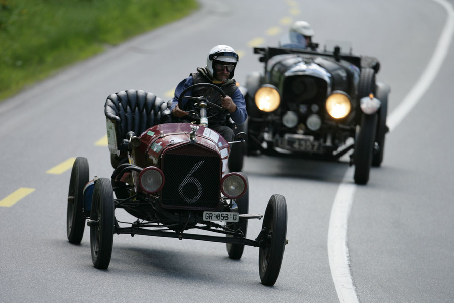 OldtimergarageGR (Oldtimer-Spezialist)
