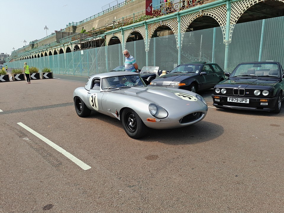 Jaguar Enthusiasts' Club (Oldtimer-Club / Vereinigung / IG)