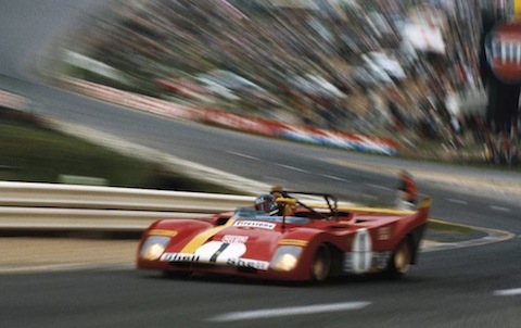 Die berühmte Mitzieh-und-Zoom Technik von Rainer W. Schlegelmilch Die berühmte Mitzieh-und-Zoom Technik von Rainer W. Schlegelmilch