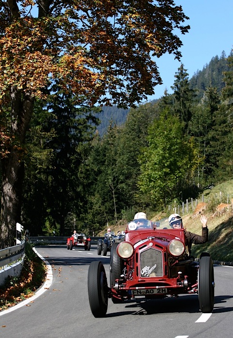 Alfa Romeo 6C 1750 von 1929 am Jochpass Memorial 2011