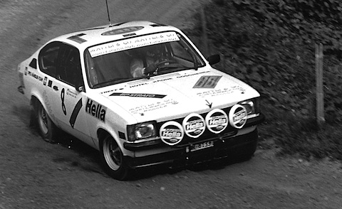 Beat Muther auf Opel Kadett GTE beim Schotterbergrennen Realp-Rotondo von 1981