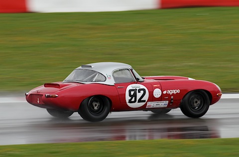 Jaguar E-Type-Challenge beim AVD Oldtimer Grand Prix - E-Cabrio mit Hardtop