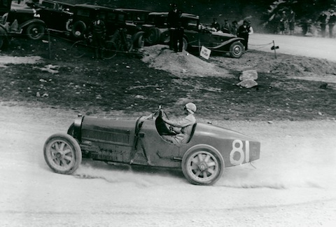 Artikelbild Emma Munz – die schnelle Zürcher Bugatti-Fahrerin