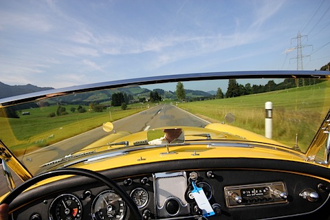 Cockpit-Perspektive MG A Mk II