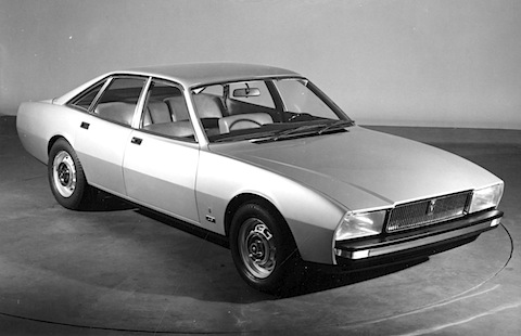 Jaguar XJ 12 von Pininfarina 1973 - auf dem Präsentierteller