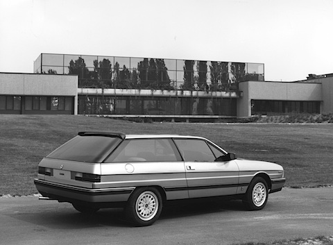 Lancia Gamma Olgiata (1982) von Pininfarina - praktisches Kombiheck des Prototyps