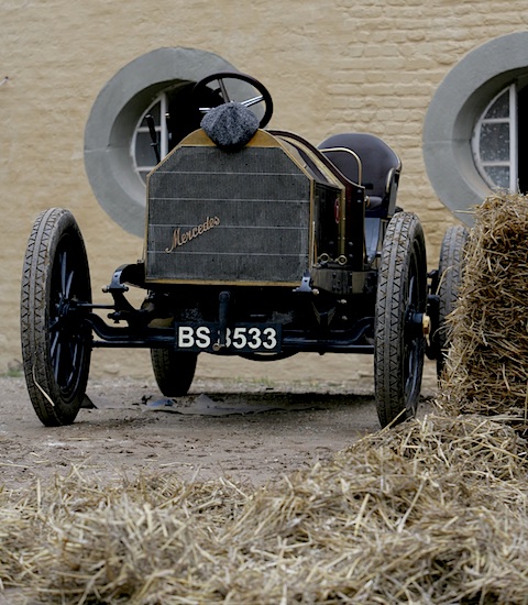 Artikelbild Environmentally friendly classic cars - straw as fuel?