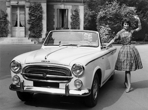 Artikelbild In Memoriam Peter Falk alias Inspektor Columbo mit seinem Peugeot 403 Cabriolet