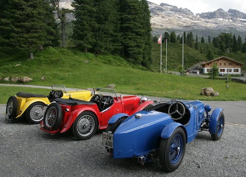 Riley Special von 1933, MG TC von 1947 und 1948 - Treffen in Blau-Gelb-Rot