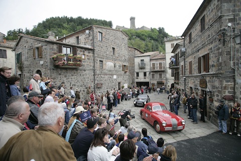 Begeisterte Zuschauer an der Mille Miglia 2008