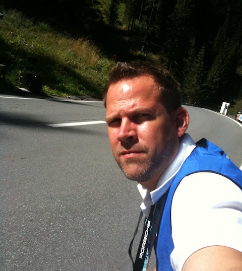 Auf Draht - Warten bis zur nächsten Vorbeifahrt