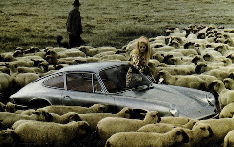 Artikelbild Kampf dem Rost - Edelstahl für Autokarosserien von Porsche, BMW und DeLorean