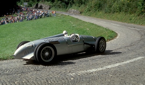 Artikelbild Wie die drei Auto-Union-Rennwagen ihren Weg nach Ingolstadt fanden - Dichtung oder Wahrheit?