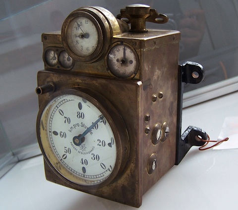 Artikelbild Als man begann, die Geschwindigkeit bei Automobilen zu messen ...