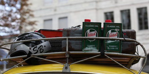 Vorbereitung ist alles - Karmann-Ghia am RAID-Prolog in Zürich