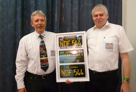 Ehrenmitgliedschaft für Markus Härri, dem langjährigen Pressechef des American Live Treffens