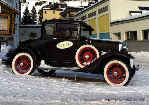 Ford A Coupé im Schnee