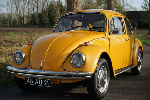 VW Käfer von 1974 (© Catawiki)