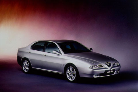 Alfa Romeo 166 von 1998 (© Alfa Romeo / FCA Group)
