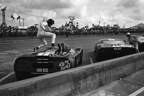 Dan Gurney im Lotus in Sebring 1965 (© Dave Friedman)