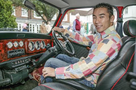 Artikelbild Als Japaner in den USA erfolgreich und mit einem englischen Auto unterwegs