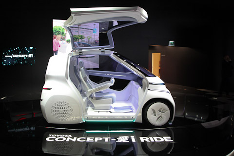Toyota Concept I-Ride am Genfer Autosalon 2018