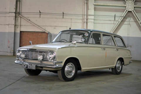 Vauxhall Victor Deluxe Estate 1964 (© Brightwells)