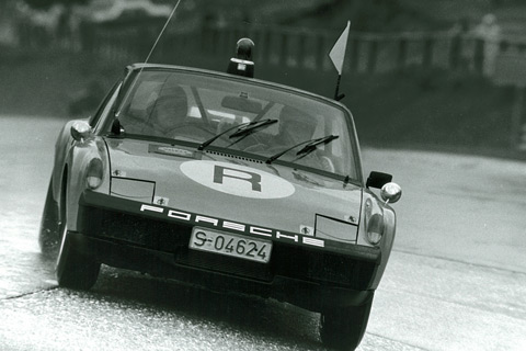Artikelbild Mehr Sicherheit im Rennsport - dank Herbert Linge (Film)