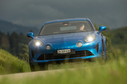 Alpine A110 (2018) in Fahrt (© Daniel Reinhard)