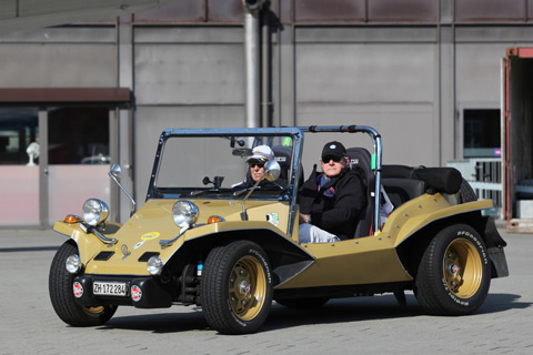 Kunststoff-Buggy Sporzi am Treffen Fantastic Plastic im Jahr 2017 (© Bruno von Rotz)