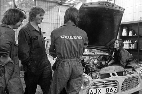 Weiblicher Mechaniker-Nachwuchs im Jahr 1978