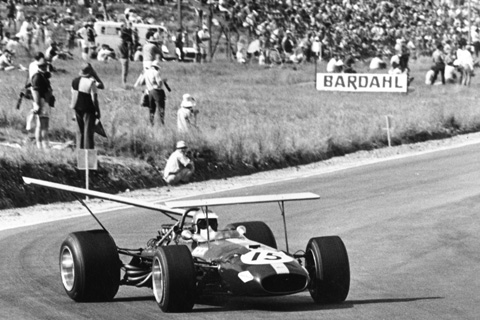 Jacky Ickx im Brabham in Kyalami 1969 - Flügelhalterung gebrochen