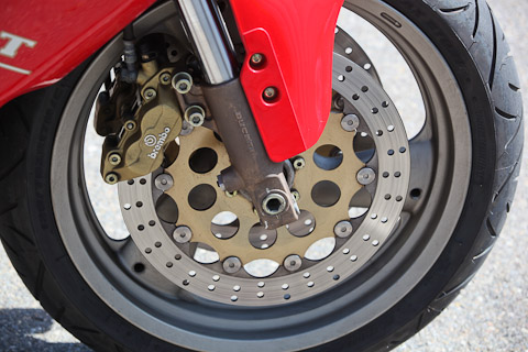 Bremse vorne - Ducati 900 SS von 1994 (© Bruno von Rotz)