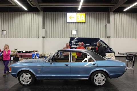 Ford Granada Ghia von 1974 an der Retro Classics Bavaria 2018
