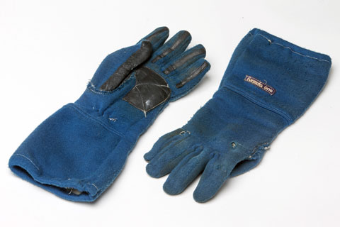Jody Scheckters Handschuhe (© Daniel Reinhard)