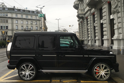 Mercedes-Benz G-Klasse mit grossen Rädern