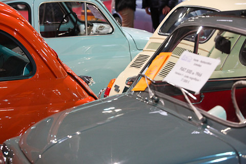 Farbenfrohe Fiat 500 Welt an der Rétromobile Paris 2019