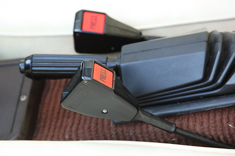 Gurtpeitschen im Fiat X 1/9 von 1979