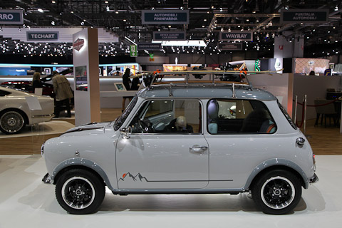 David Brown Automotives Mini Remastered mit Sikern am Genfer Autosalon 2019