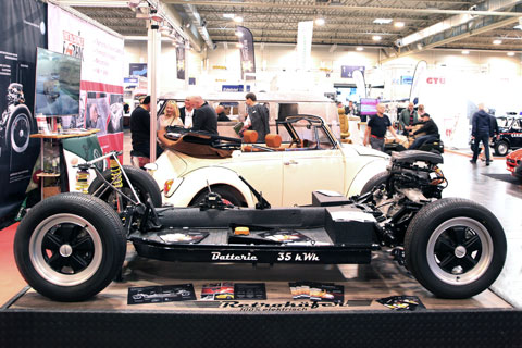 Elektro-Chassis für den VW Käfer an der Techno Classica 2019
