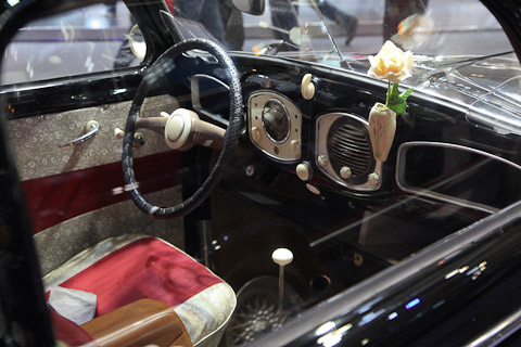 Interieur des VW 1200 Kamei von 1953 an der Techno Classica Essen 2019