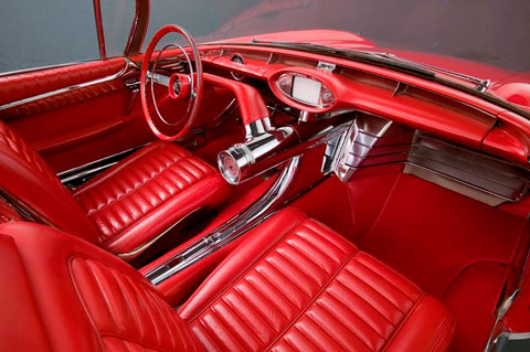 Buick Centurion von 1956 - Interieur mit Bildschirm