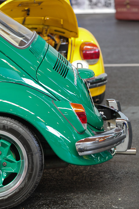 Farboge VW Käfer an der Motorworld Classics Bodensee 2019