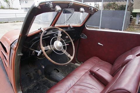 Interieur des Peugeot 402 Eclipse von 1936 (© Bonhams)