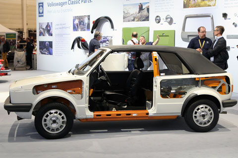VW Golf Cabriolet Chassis 8 von 1978 an der Techno Classica Essen 2019