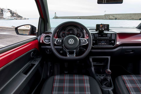 Interieur des VW Up! GTI (2017) (© Volkswagen)